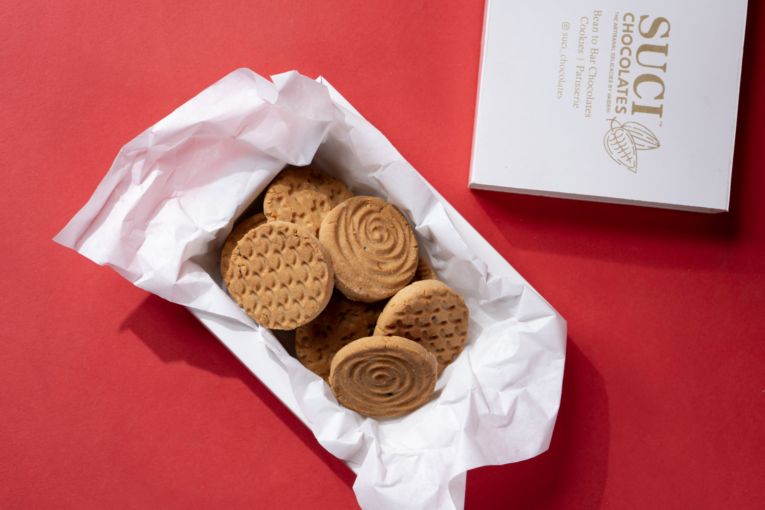 DATES AND NUTS SHORTBREAD COOKIES